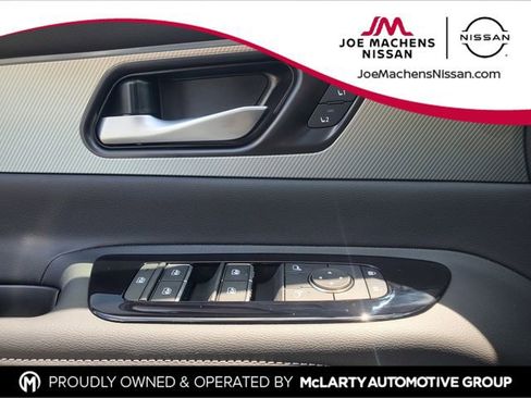 New 2025 Nissan Murano SL w/ Cargo Package AWD/4WD image 24