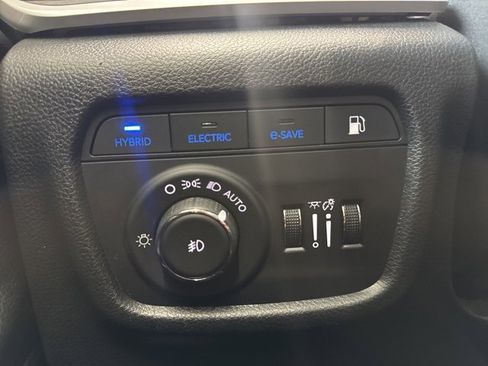 Used 2024 Jeep Grand Cherokee Limited 4xe image 37