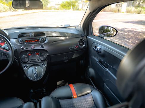 Used 2015 FIAT 500 e FWD image 25