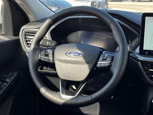 New 2025 Ford Escape PHEV FWD image 7