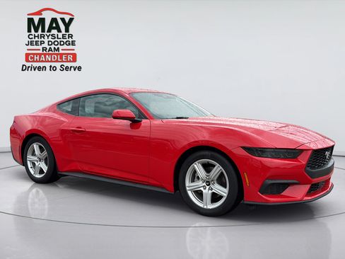 Used 2026 Ford Mustang Premium RWD image 1