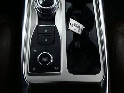 Used 2024 Ford Explorer King Ranch w/ Technology Package AWD/4WD image 20