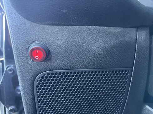 Used 2017 Jeep Wrangler Unlimited Sport w/ Connectivity Group image 23