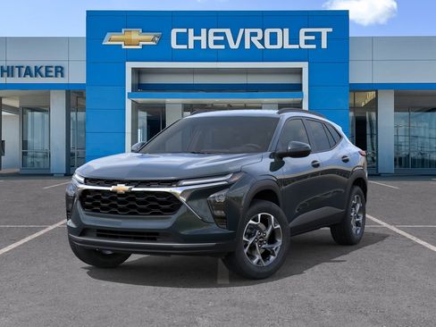 New 2026 Chevrolet Trax LT w/ Driver Confidence Package FWD image 30
