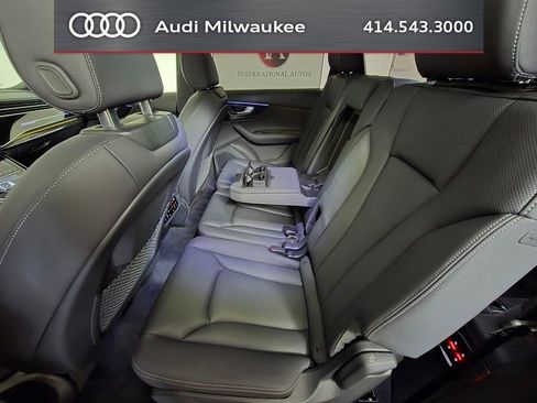 Used 2025 Audi Q7 3.0T Premium Plus w/ Premium Plus Package AWD/4WD image 23