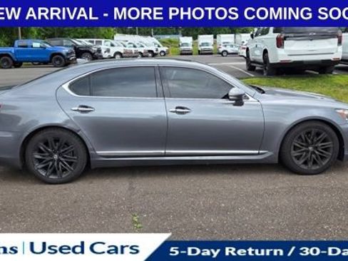 Used 2014 Lexus LS 460 L RWD image 12
