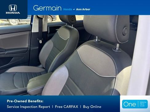 Used 2023 Volkswagen Taos SEL AWD/4WD image 18