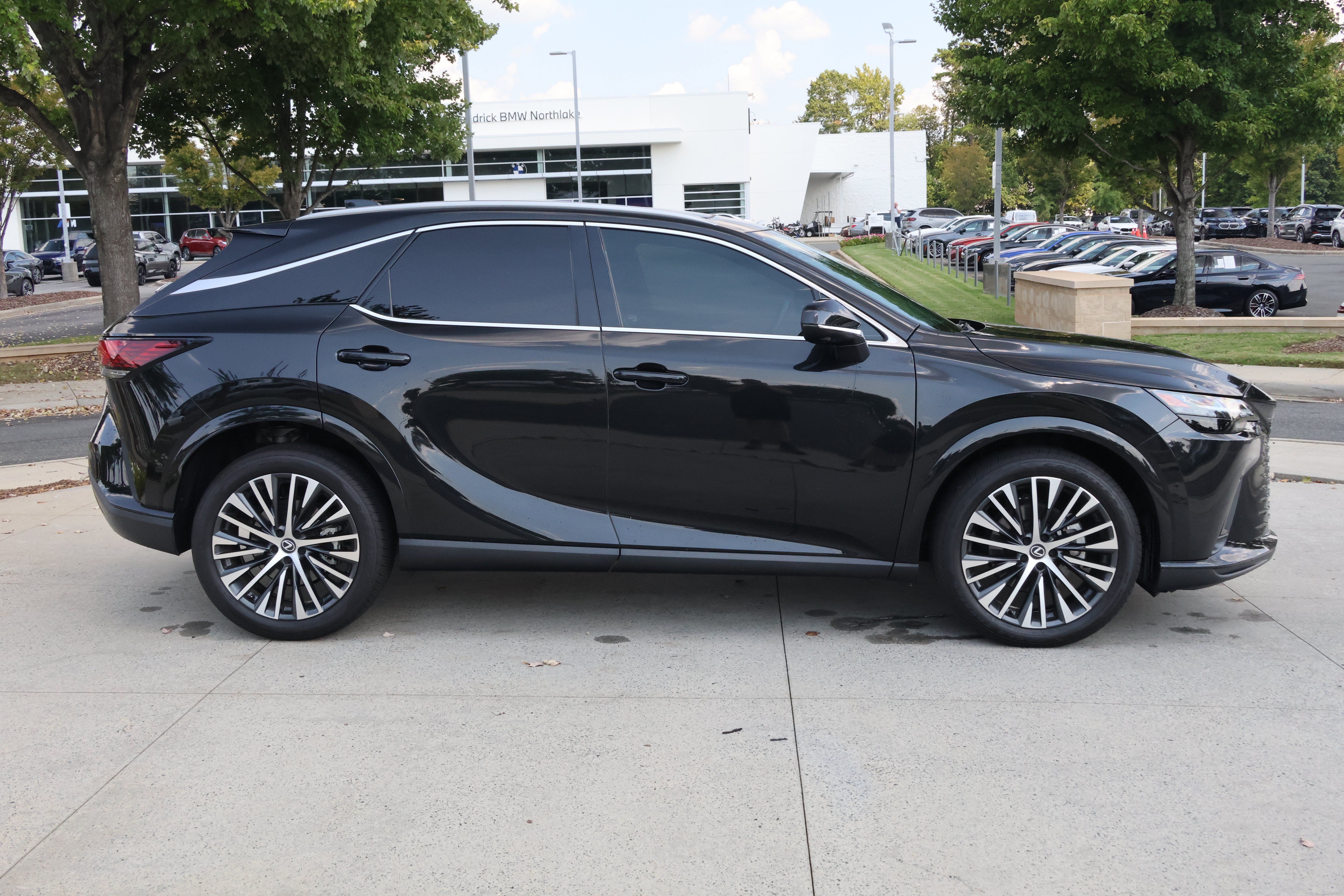 Used 2024 Lexus RX 350 Premium Plus w/ Convenience Package FWD image 10