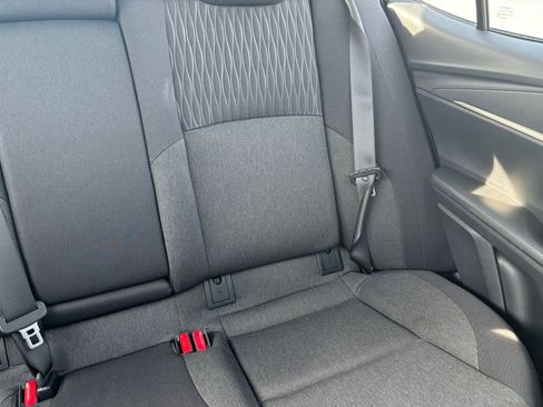 Used 2025 Toyota Camry LE image 36