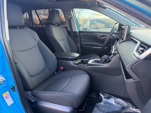 Used 2019 Toyota RAV4 XLE image 67