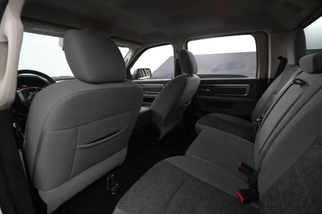 Used 2018 RAM 1500 Big Horn AWD/4WD image 44
