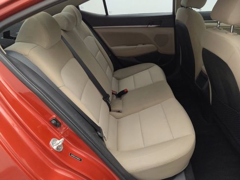 Used 2018 Hyundai Elantra Value Edition image 19