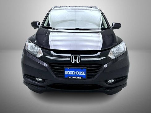 Used 2017 Honda HR-V EX-L image 2