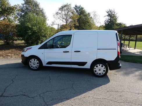 Used 2023 Ford Transit Connect XL image 8