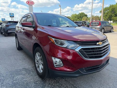 Used 2021 Chevrolet Equinox LT image 1