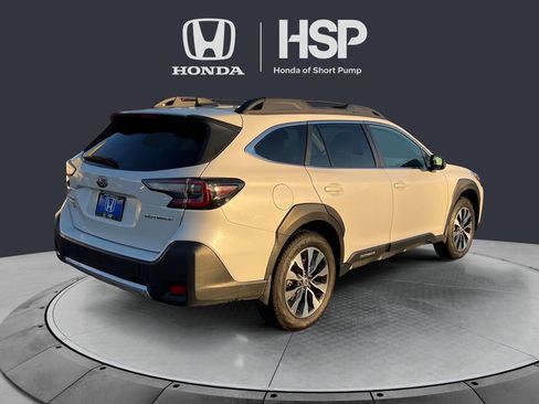 Used 2023 Subaru Outback Limited image 5
