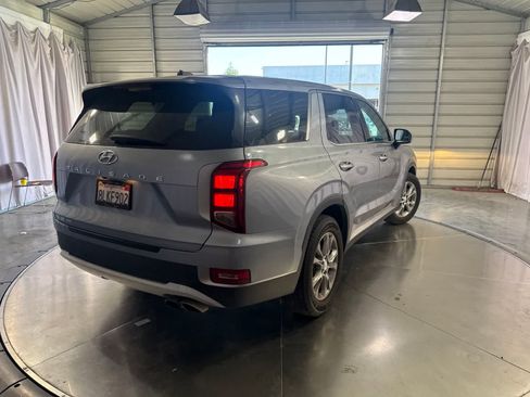 Used 2020 Hyundai Palisade SE FWD image 5
