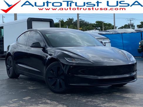 Used 2024 Tesla Model 3 Standard Range RWD image 1