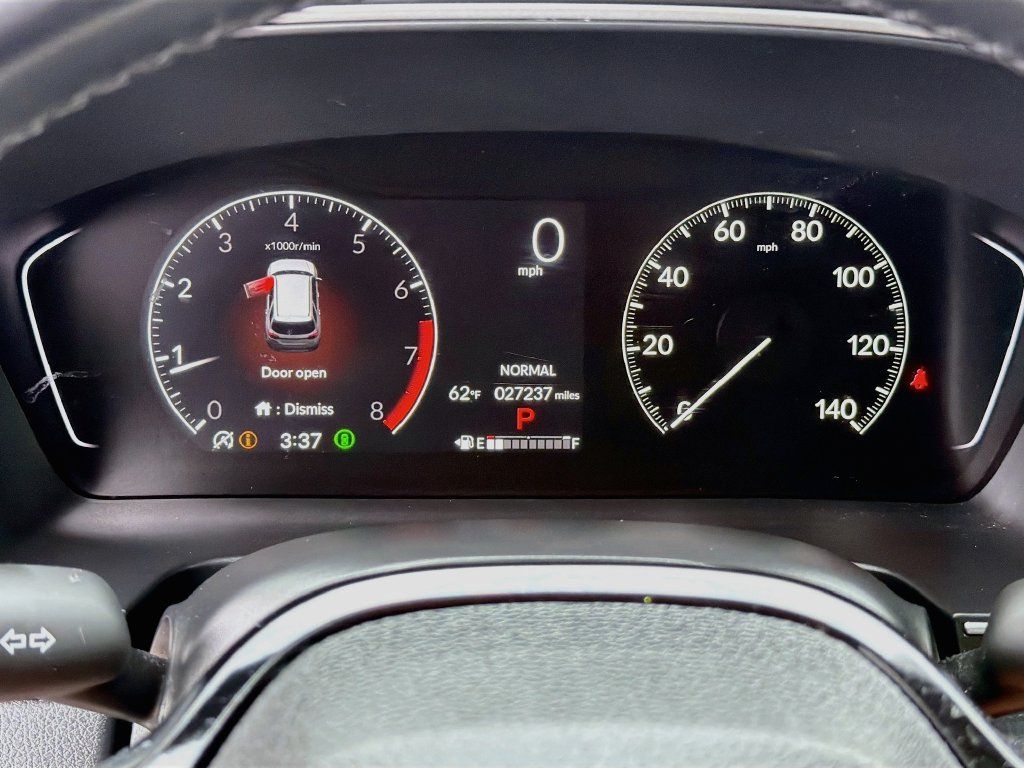 Used 2025 Honda Pilot EX-L image 11
