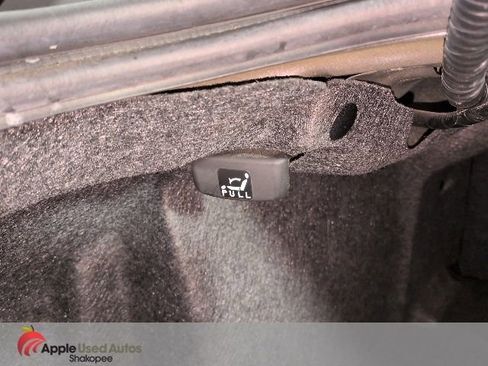 Used 2011 Ford Fusion SEL w/ 301A Rapid Spec Order Code image 10