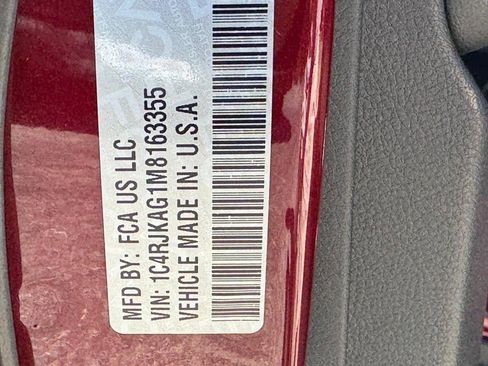 Used 2021 Jeep Grand Cherokee L Laredo AWD/4WD image 26