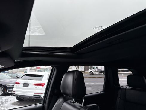 Used 2018 Jeep Grand Cherokee Altitude image 59