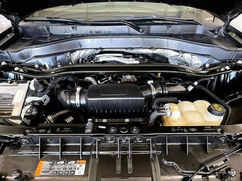 Used 2020 Ford Explorer ST w/ ST Street Pack image 9