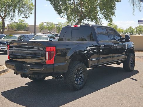 Used 2022 Ford F250 Platinum AWD/4WD image 5