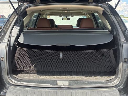 Used 2019 Subaru Outback 2.5i Touring w/ Popular Package #3A AWD/4WD image 13