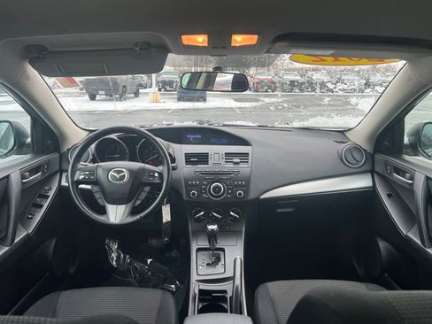 Used 2012 MAZDA MAZDA3 i Touring image 3