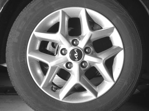 Used 2025 Kia Soul LX w/ LX Technology Package FWD image 20