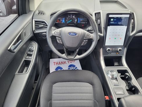 Certified 2022 Ford Edge SE image 14