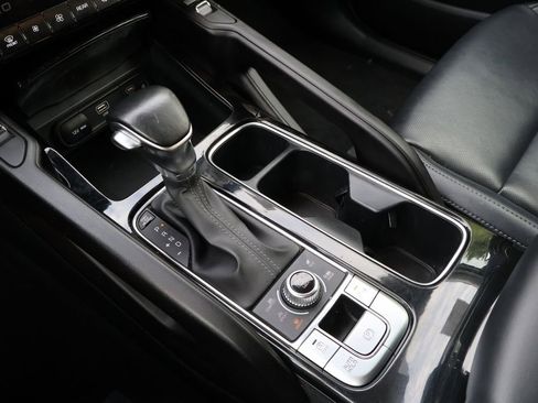 Used 2025 Kia Telluride S AWD/4WD image 36