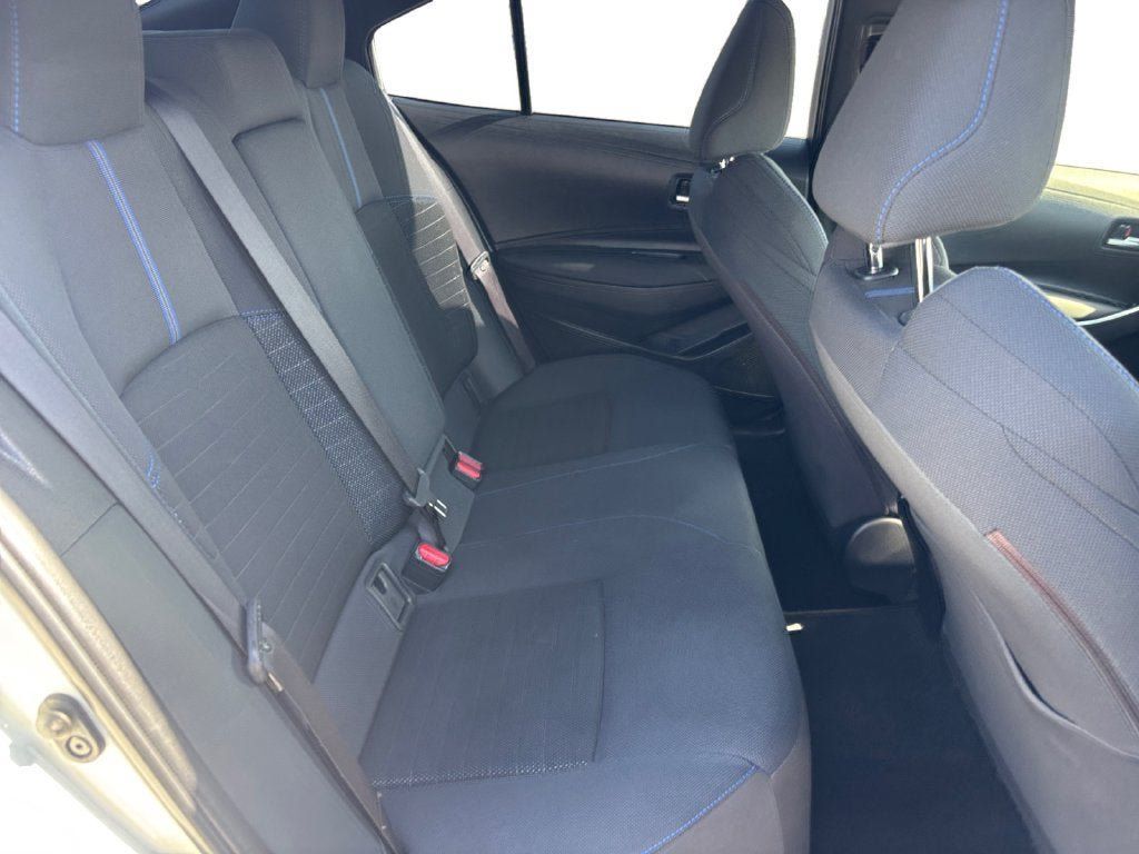 Used 2021 Toyota Corolla SE w/ Carpet Mat Package (TMS) FWD image 18