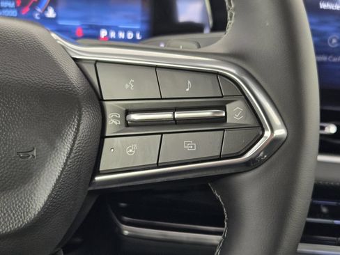 New 2026 Chevrolet Equinox LT FWD image 32
