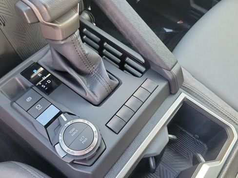 Used 2024 Toyota Tacoma SR5 image 18