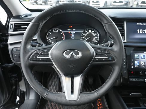 Used 2022 INFINITI QX50 Luxe FWD image 9