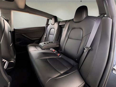 Used 2023 Tesla Model 3 Standard Range RWD image 18