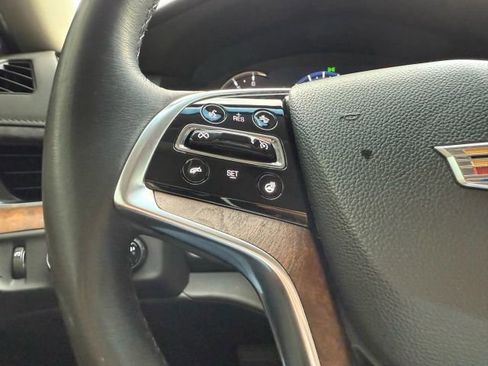 Used 2016 Cadillac Escalade ESV Premium image 19