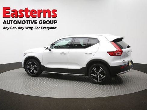 Used 2023 Volvo XC40 B5 Core AWD/4WD image 63