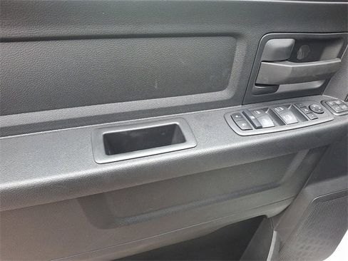 Used 2023 RAM 3500 Tradesman w/ Chrome Appearance Group image 12