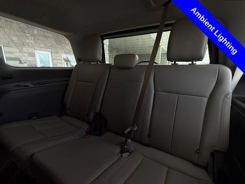 Used 2019 Ford Expedition XLT w/ Equipment Group 202A RWD image 25