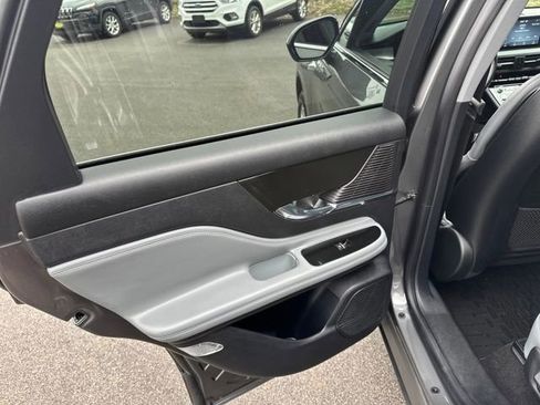 Used 2022 Lincoln Corsair FWD image 22