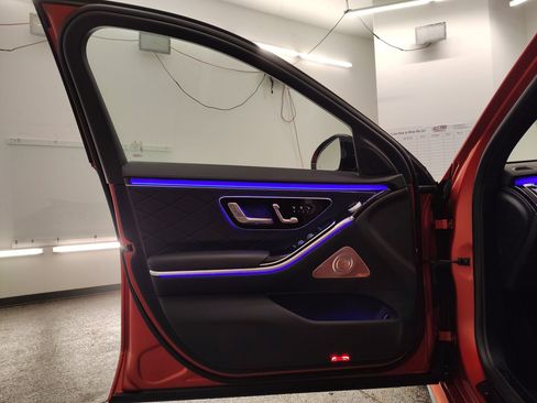 Used 2024 Mercedes-Benz S 580 4MATIC Sedan image 18