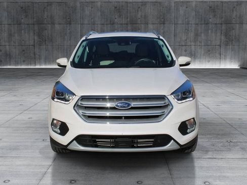 Used 2019 Ford Escape Titanium FWD image 9