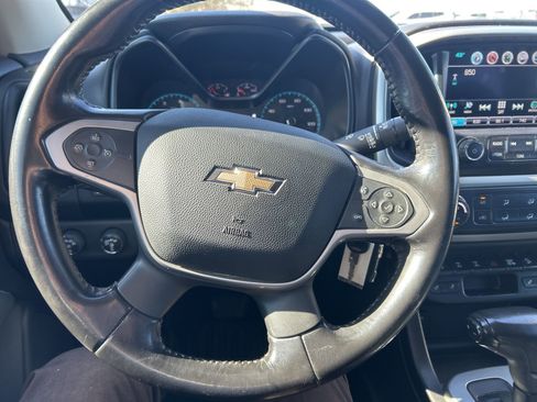 Used 2018 Chevrolet Colorado ZR2 image 16