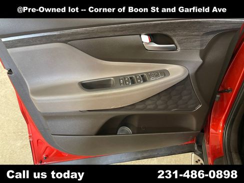 Used 2020 Hyundai Santa Fe SEL AWD/4WD image 15