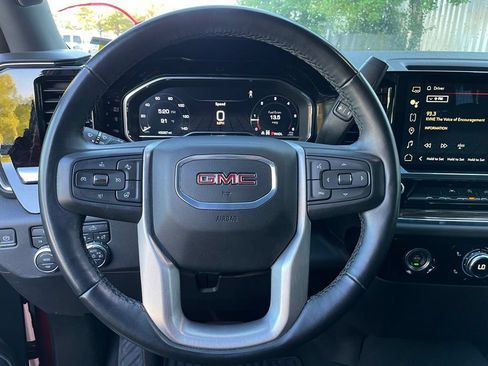 Used 2024 GMC Sierra 1500 Elevation AWD/4WD image 14