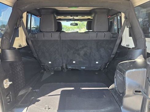 Used 2013 Jeep Wrangler Unlimited Sahara w/ Connectivity Group AWD/4WD image 20