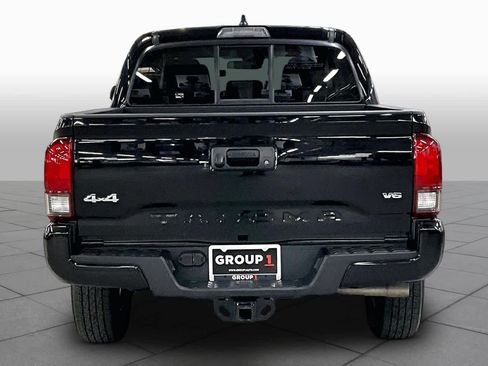 Used 2023 Toyota Tacoma SR AWD/4WD image 5